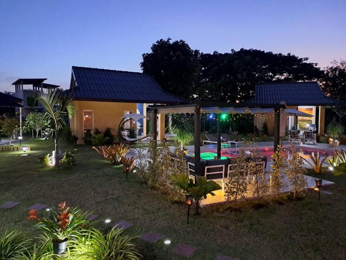 Pool Villa, Resort, Mae Ramphueng Beach, Ban Phe, Rayong, Residence M Thailand (Adults Only) Ban Chamrung Экстерьер фото