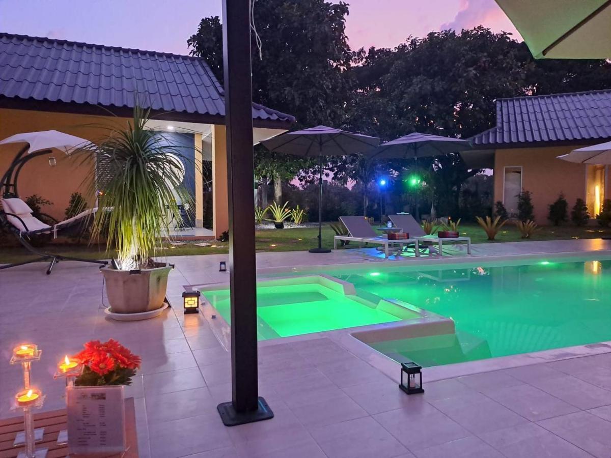 Pool Villa, Resort, Mae Ramphueng Beach, Ban Phe, Rayong, Residence M Thailand (Adults Only) Ban Chamrung Экстерьер фото