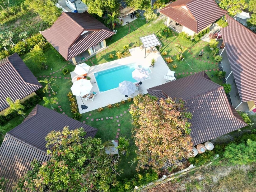 Pool Villa, Resort, Mae Ramphueng Beach, Ban Phe, Rayong, Residence M Thailand (Adults Only) Ban Chamrung Экстерьер фото