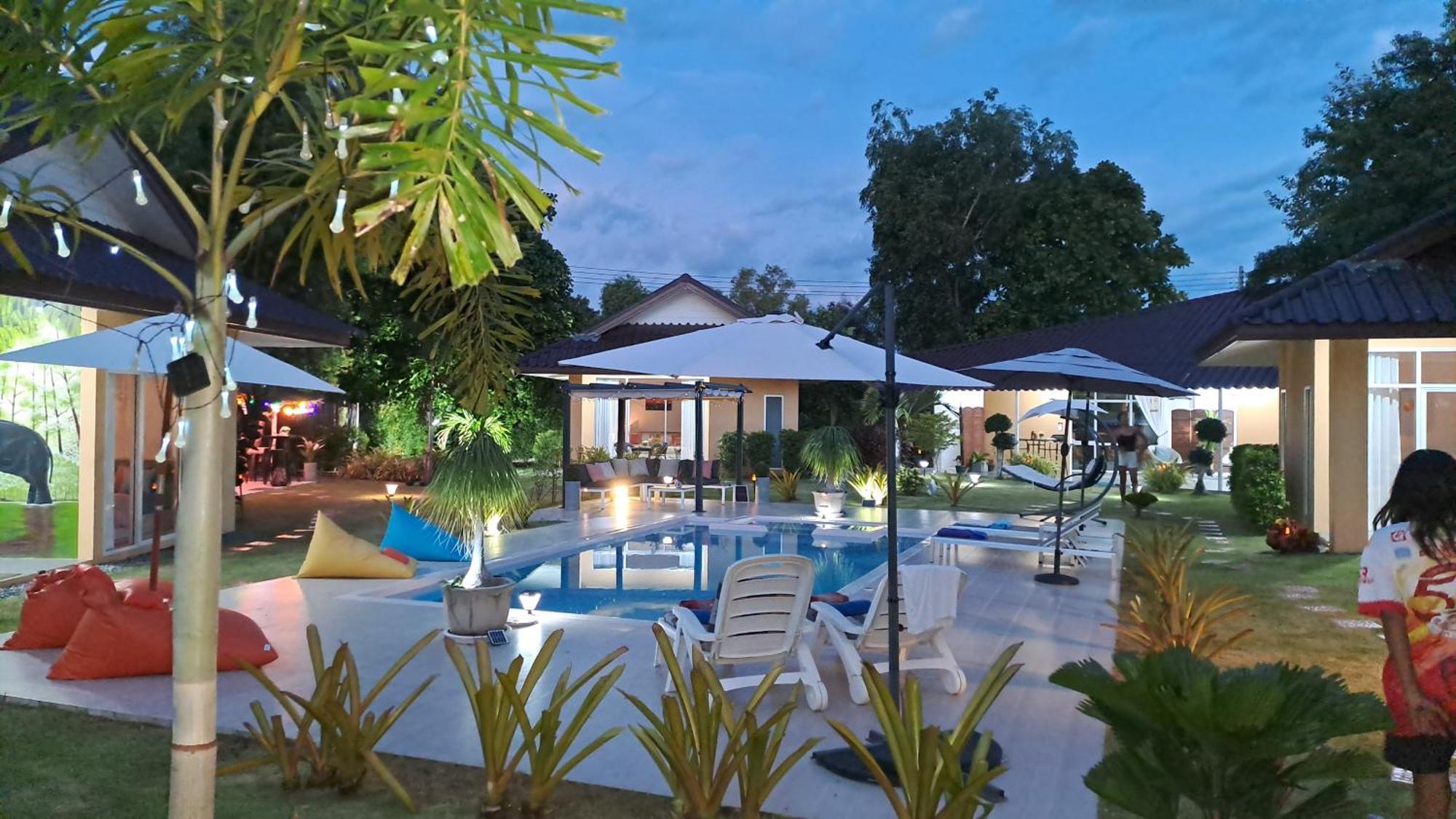 Pool Villa, Resort, Mae Ramphueng Beach, Ban Phe, Rayong, Residence M Thailand (Adults Only) Ban Chamrung Экстерьер фото